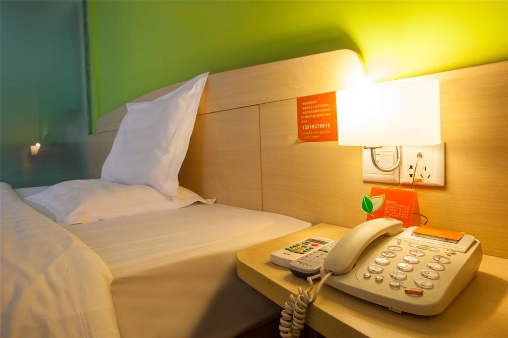 7Days Inn Luoyang Longmen Avenue Normal College Екстер'єр фото