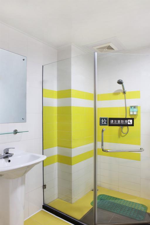 7Days Inn Luoyang Longmen Avenue Normal College Екстер'єр фото